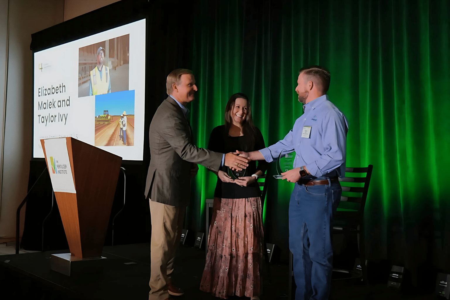 Driving Sustainability and Efficiency in Farming: How Florida Growers and Retailers Optimize Nutrient Management